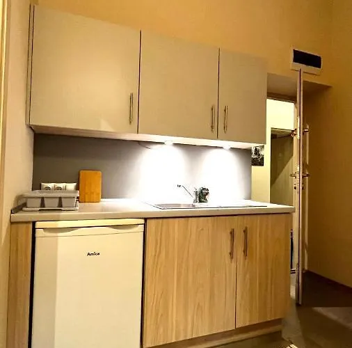 Double Studio City Center